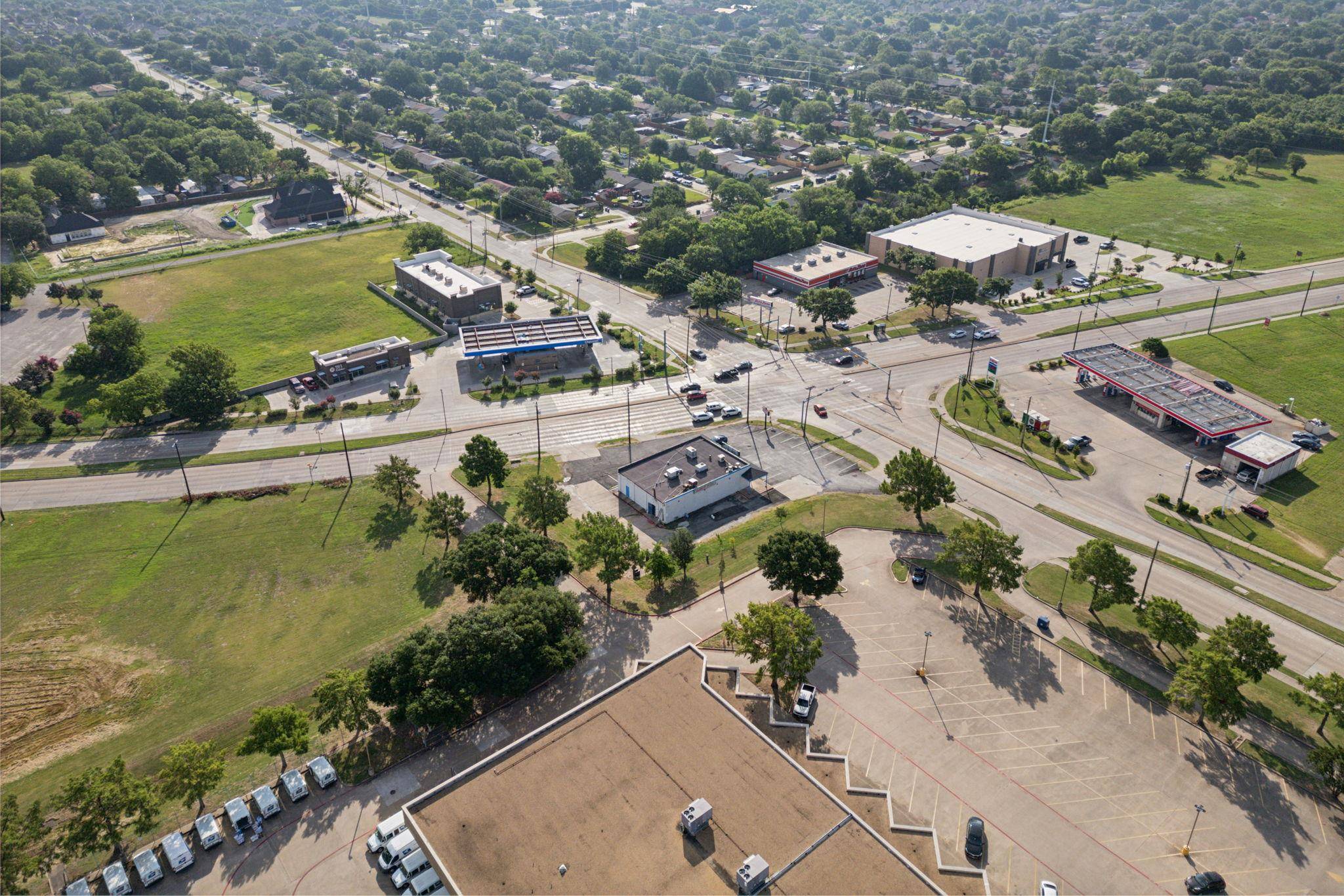 Garland, TX 75043,525 E Oates RD