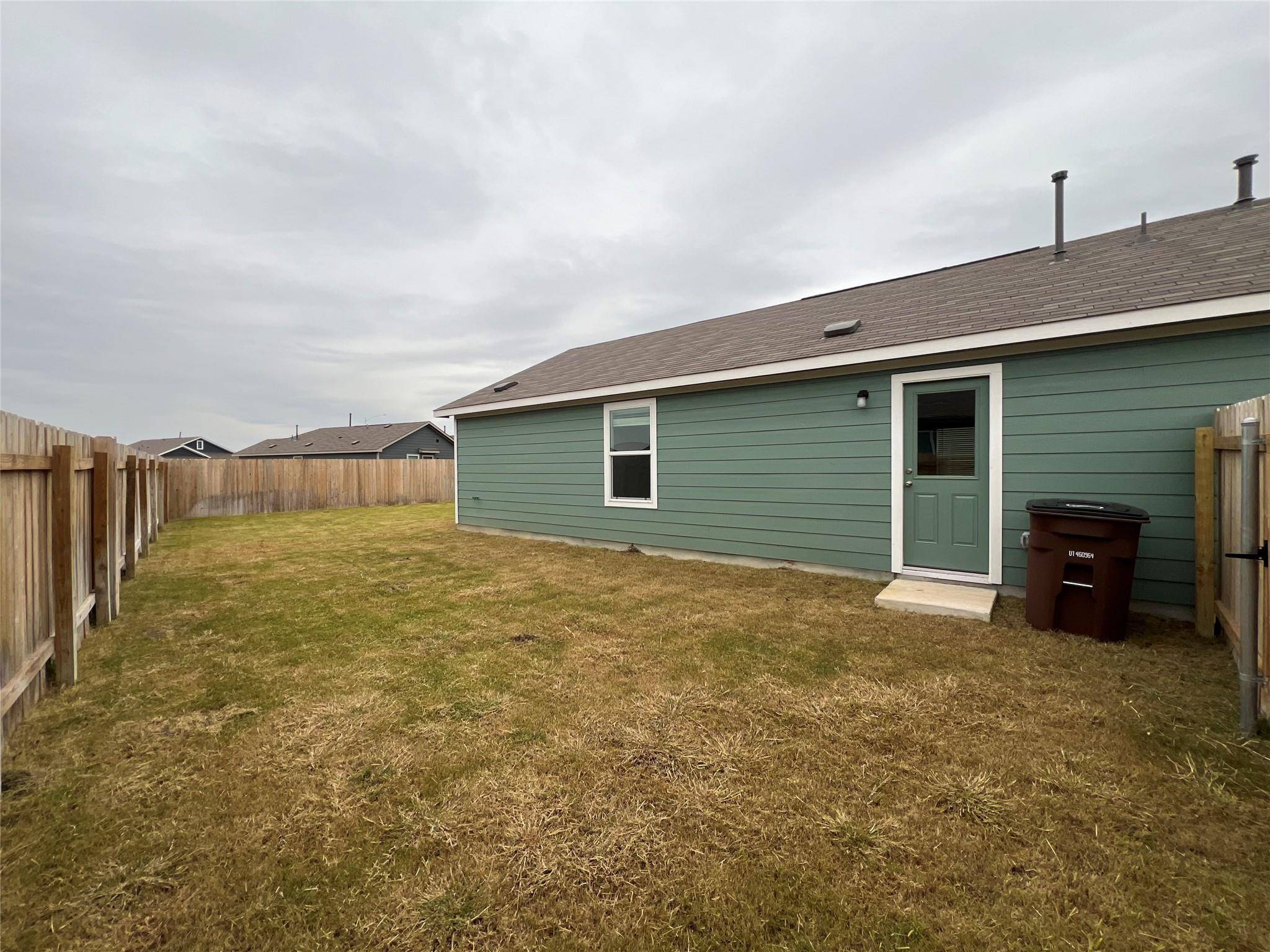 Lockhart, TX 78644,420 Halfmoon DR