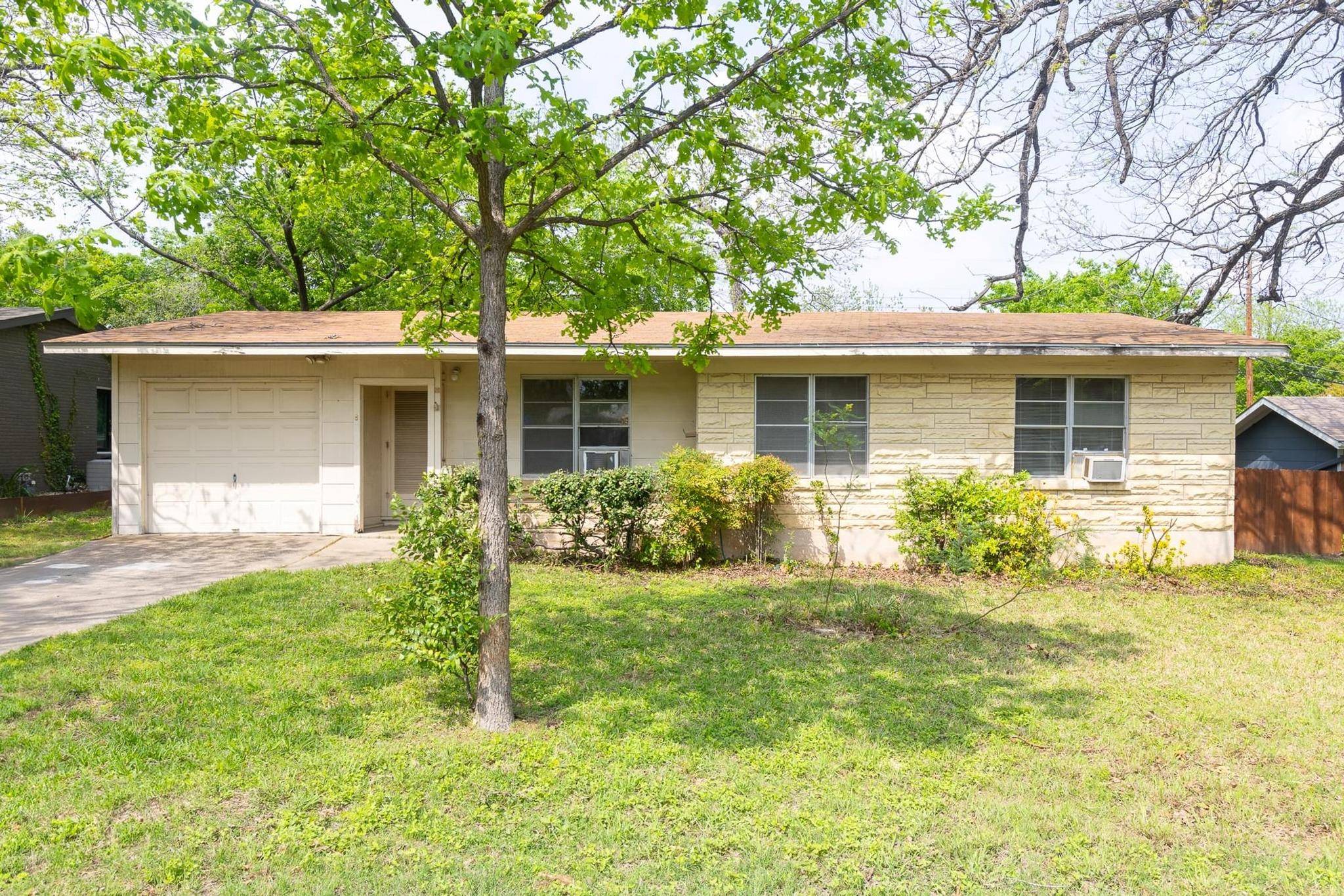 Austin, TX 78704,1102 Southwood RD