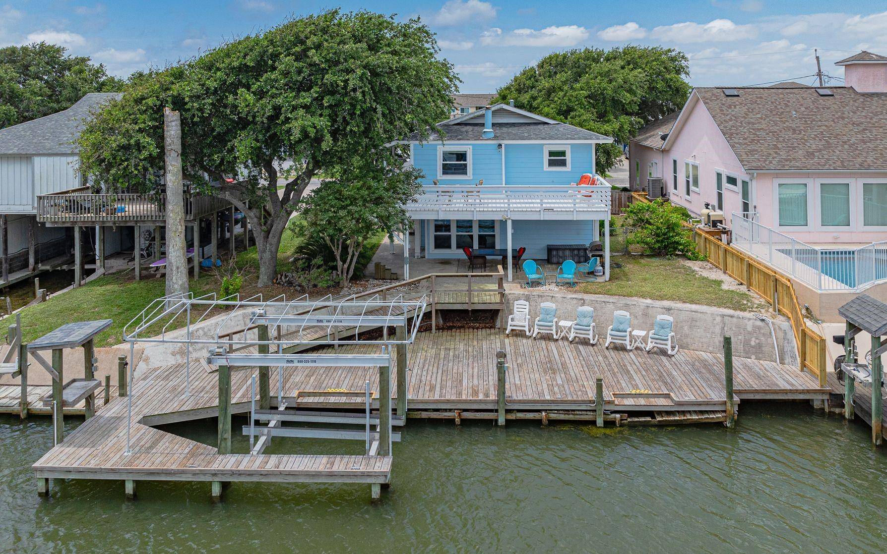 Rockport, TX 78382,246 Starboard Ave