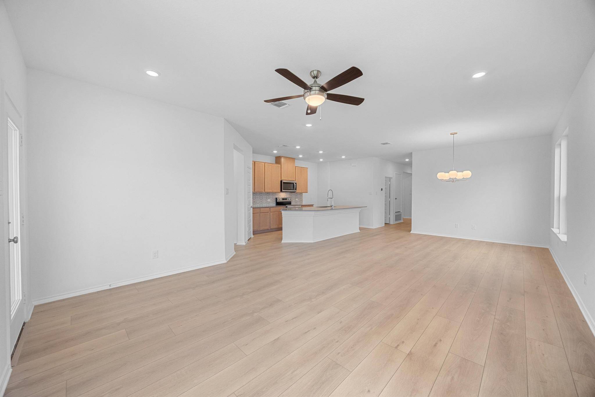 Georgetown, TX 78628,109 Coastal WAY