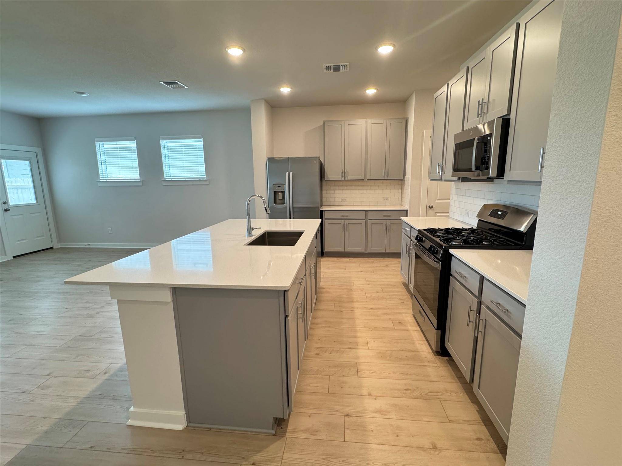 Hutto, TX 78634,75 Hereford LOOP
