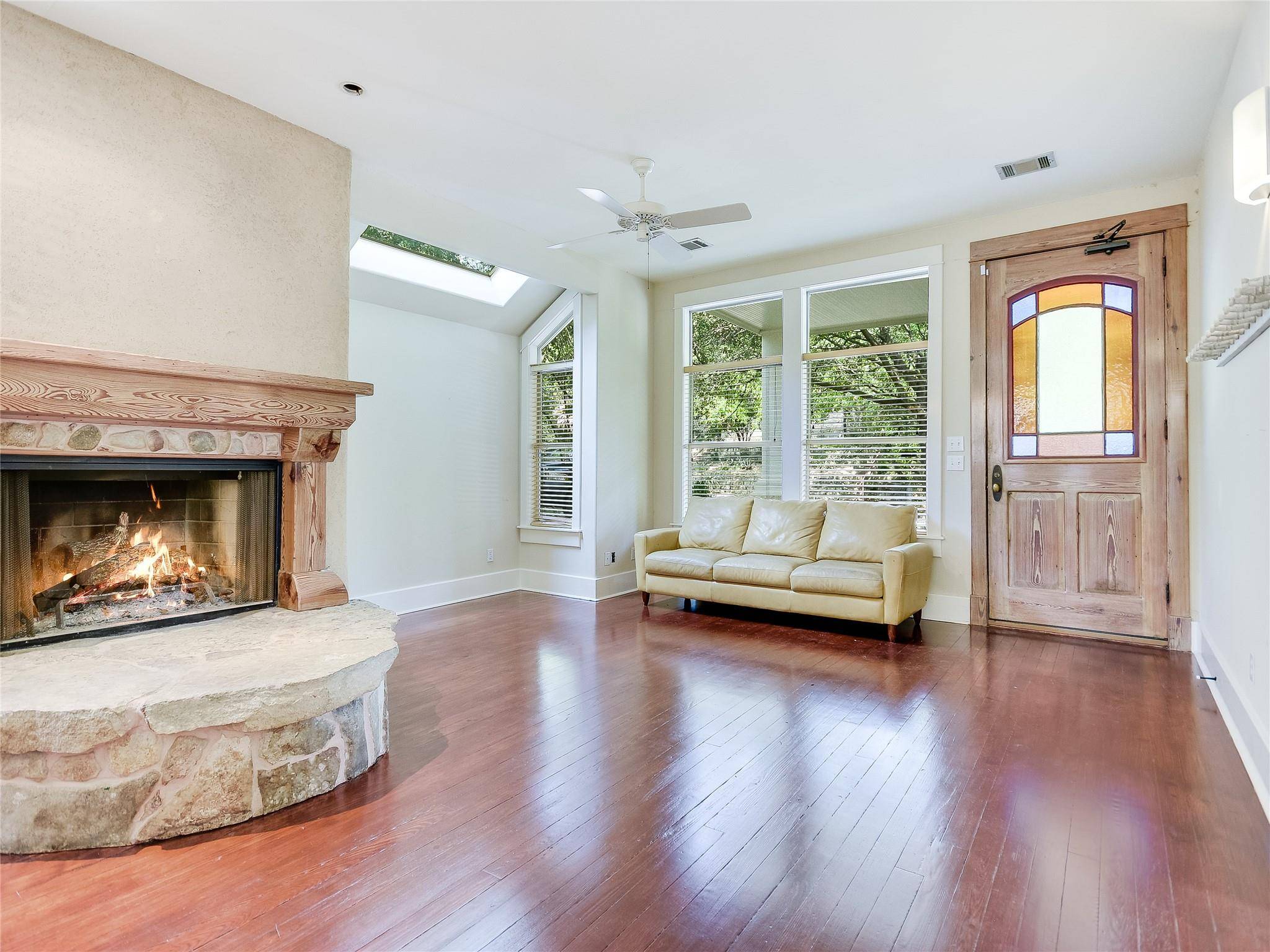 Austin, TX 78703,1002 Lorrain ST