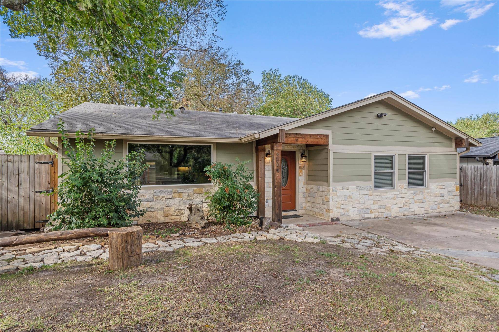 Austin, TX 78745,6202 Hillston DR