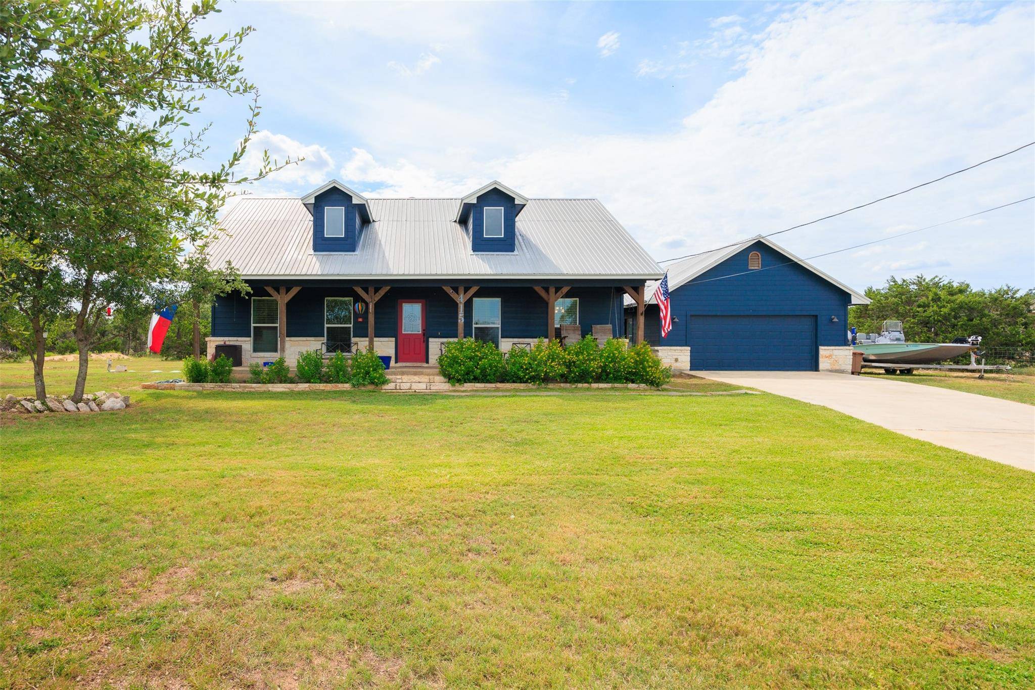 Fischer, TX 78623,415 Lets Roll DR
