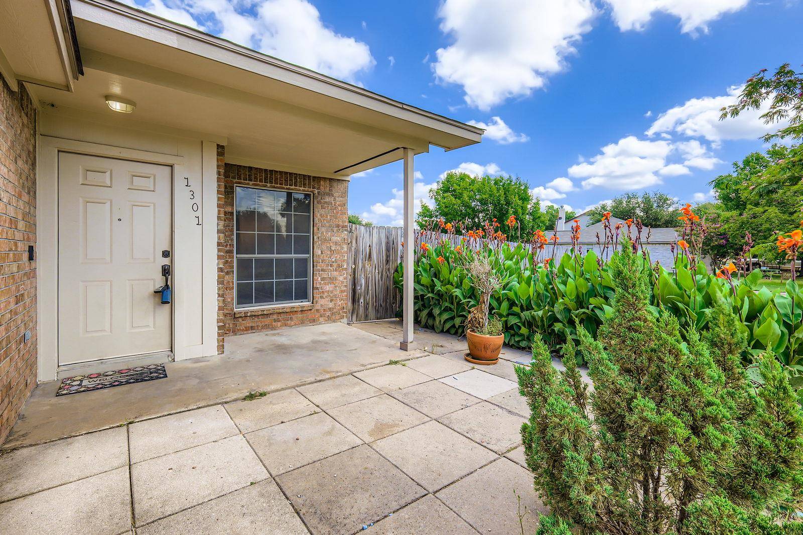 Leander, TX 78641,1301 Still Meadow DR