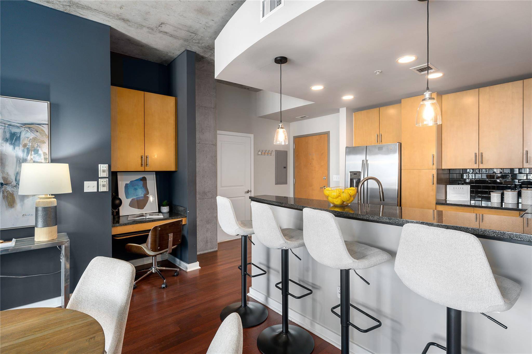 Austin, TX 78701,360 Nueces ST #1805