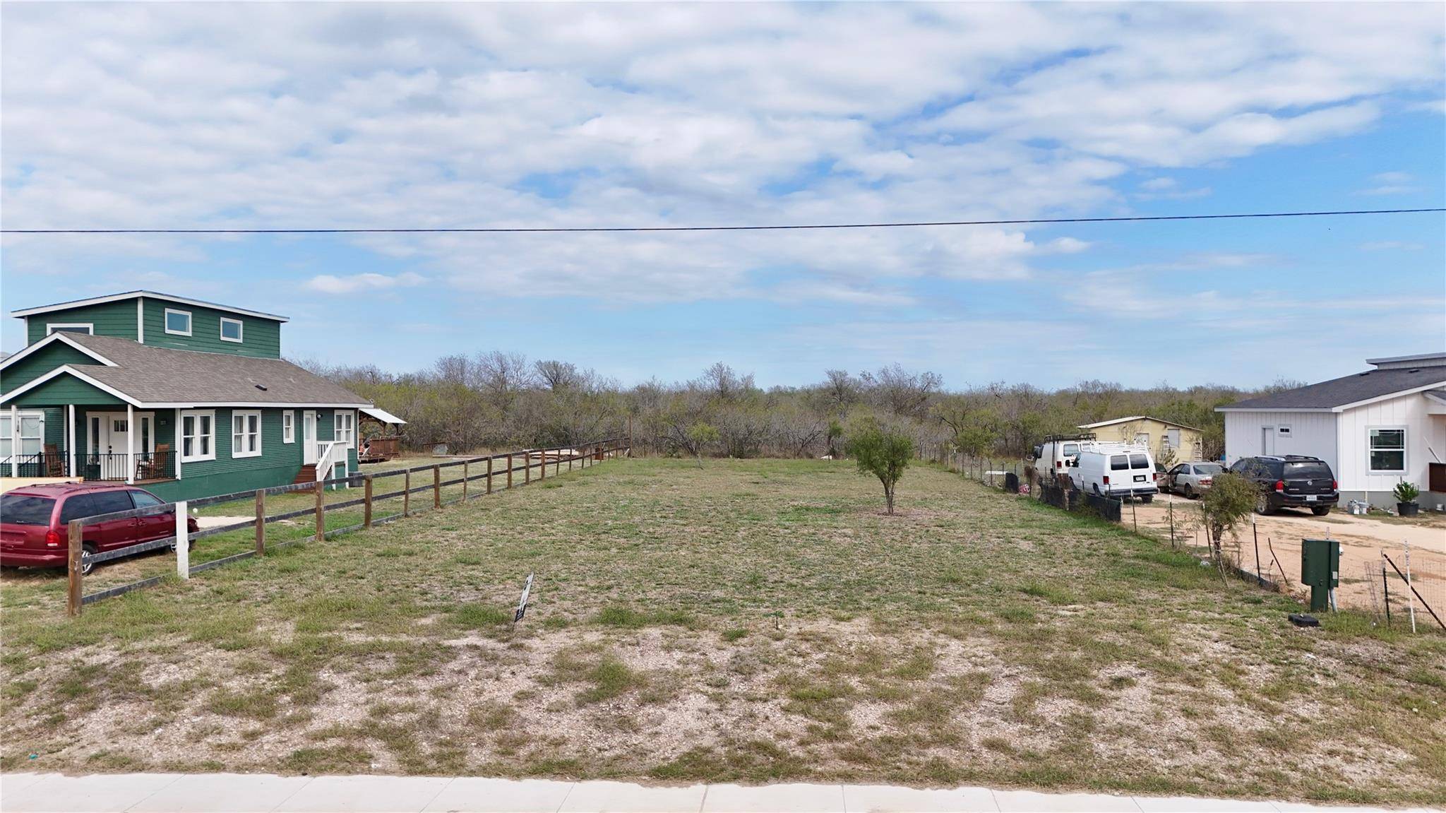 Dale, TX 78616,351 Margarita DR