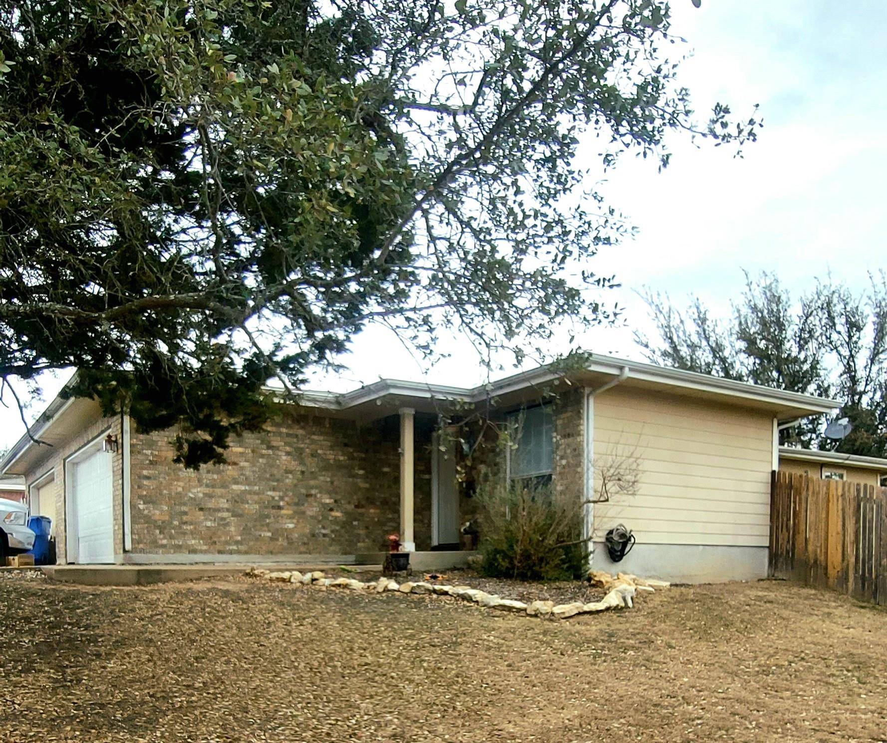Lago Vista, TX 78645,21637 Boggy Ford RD