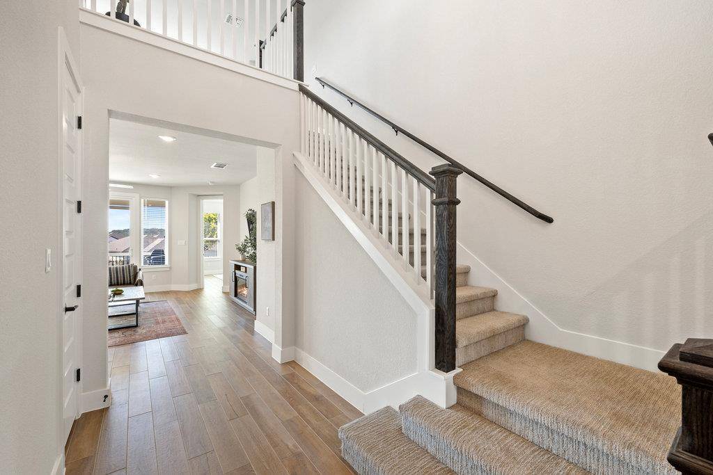 Dripping Springs, TX 78620,1005 Sage Thrasher CIR