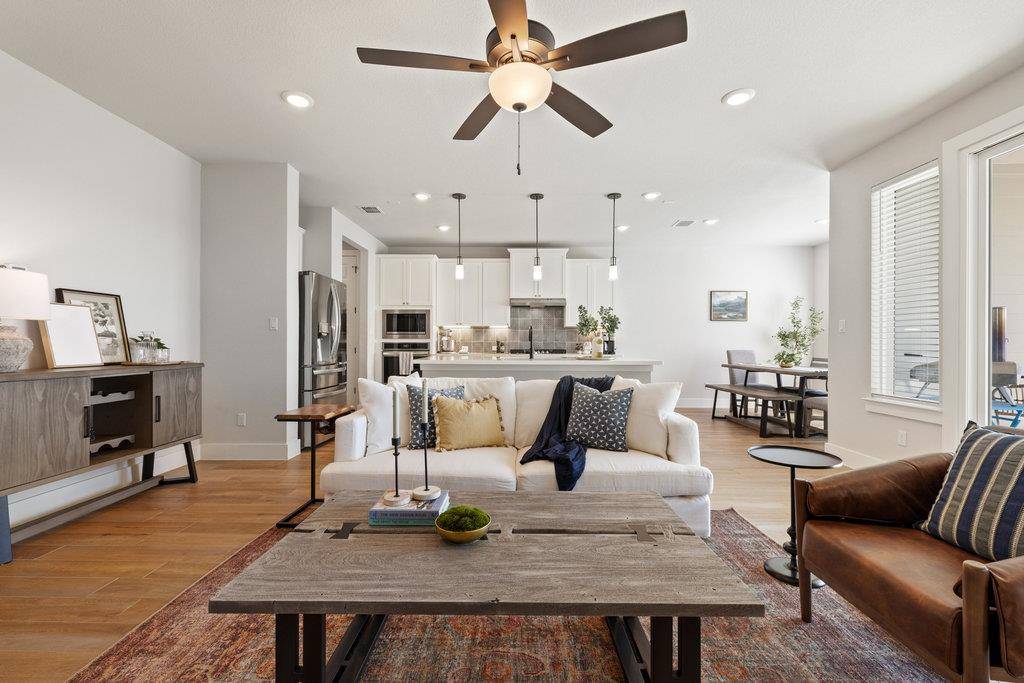 Dripping Springs, TX 78620,1005 Sage Thrasher CIR