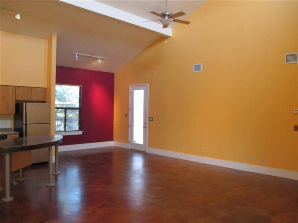 Austin, TX 78705,911 Keith LN #10