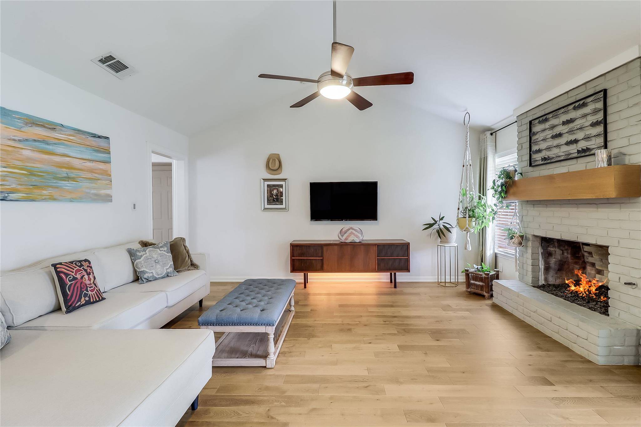 Austin, TX 78752,7300 Glenhill RD