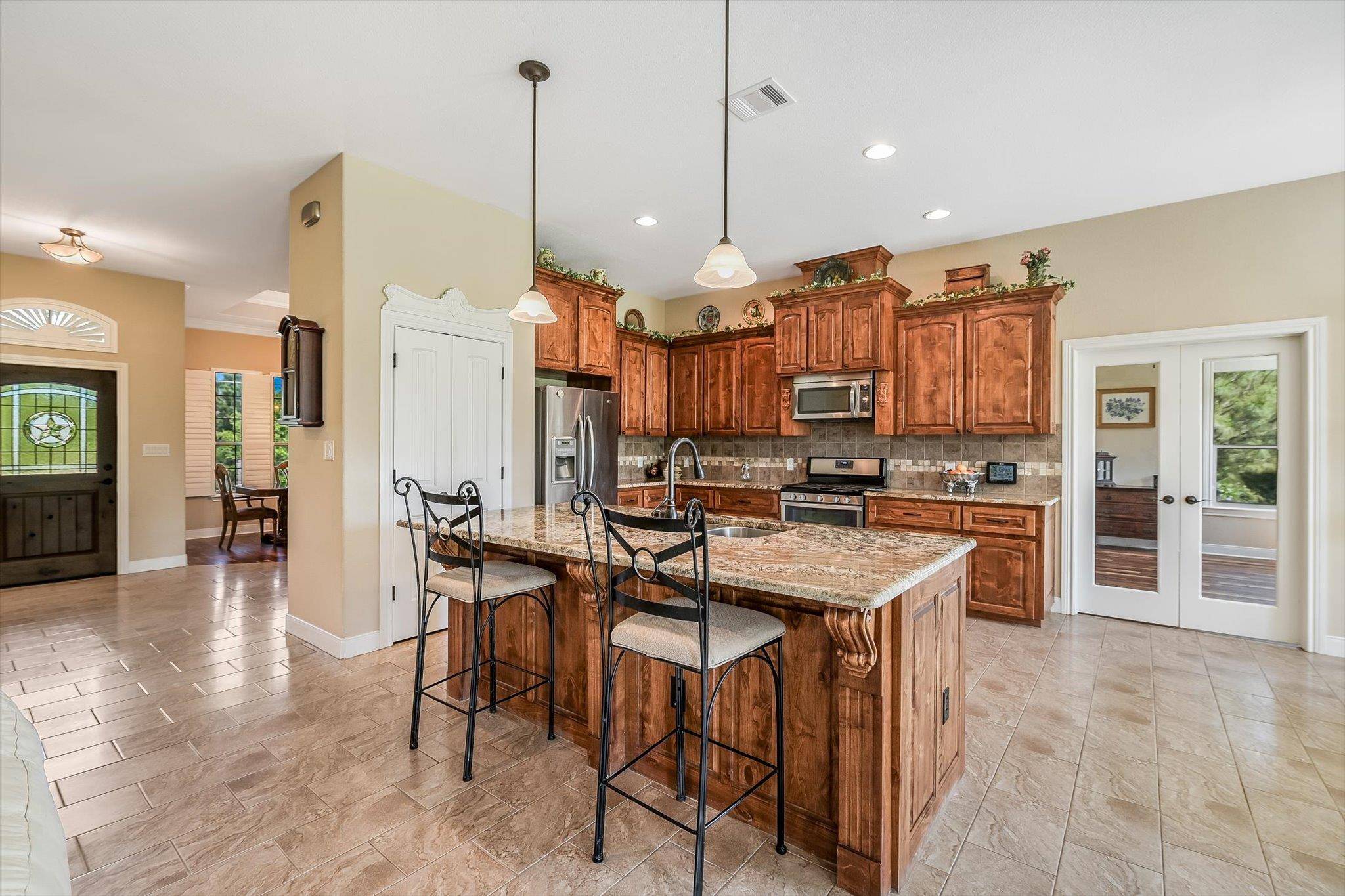 Bastrop, TX 78602,117 E Tanglebriar CT #11