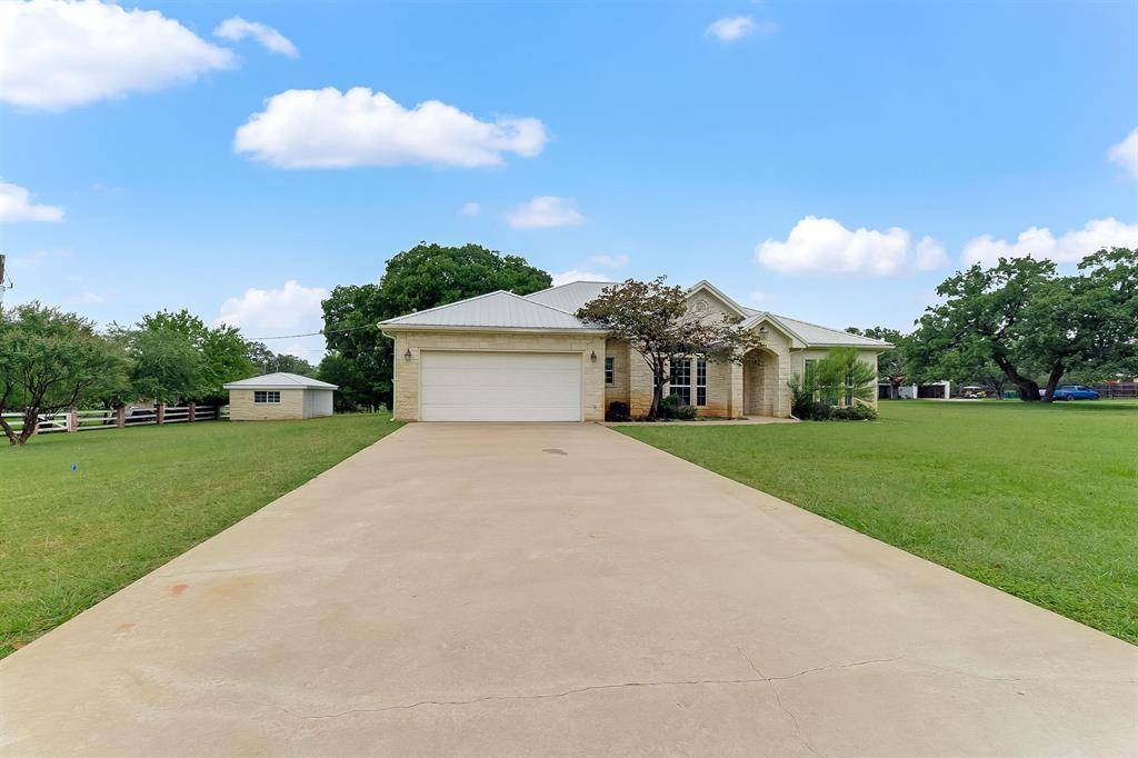 Highland Haven, TX 78654,416 Highland DR