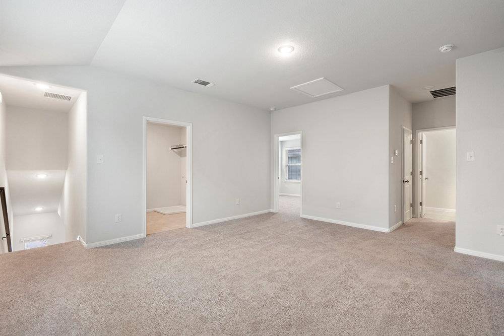 Kyle, TX 78640,148 White Horses DR
