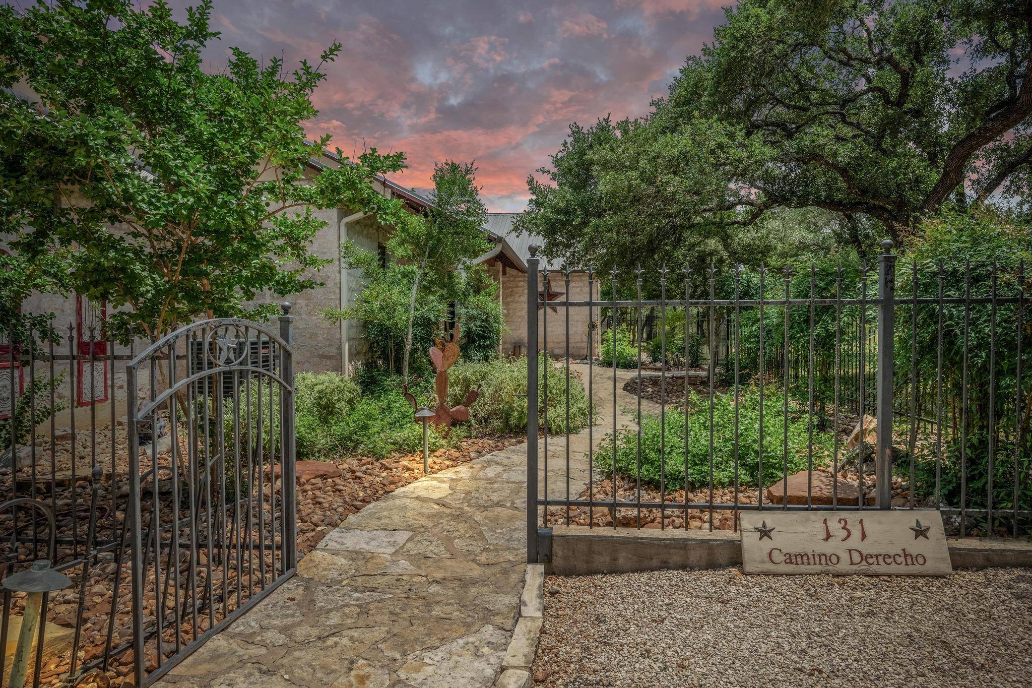 Wimberley, TX 78676,131 Camino Derecho