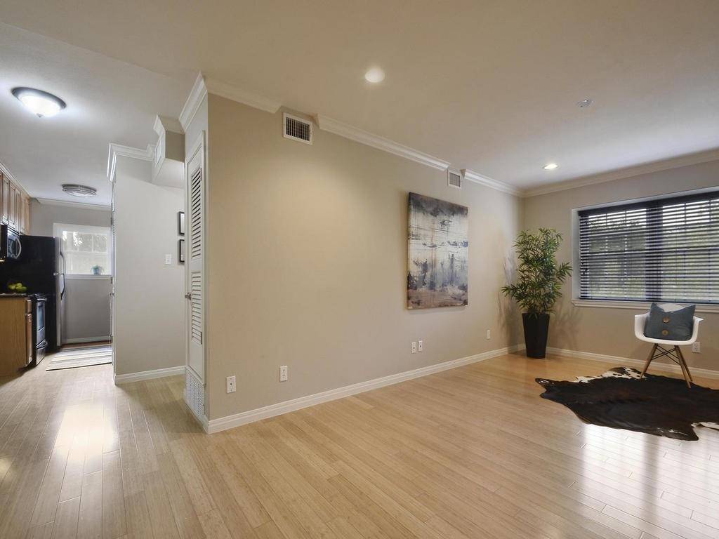 Austin, TX 78704,900 S Lamar BLVD #312