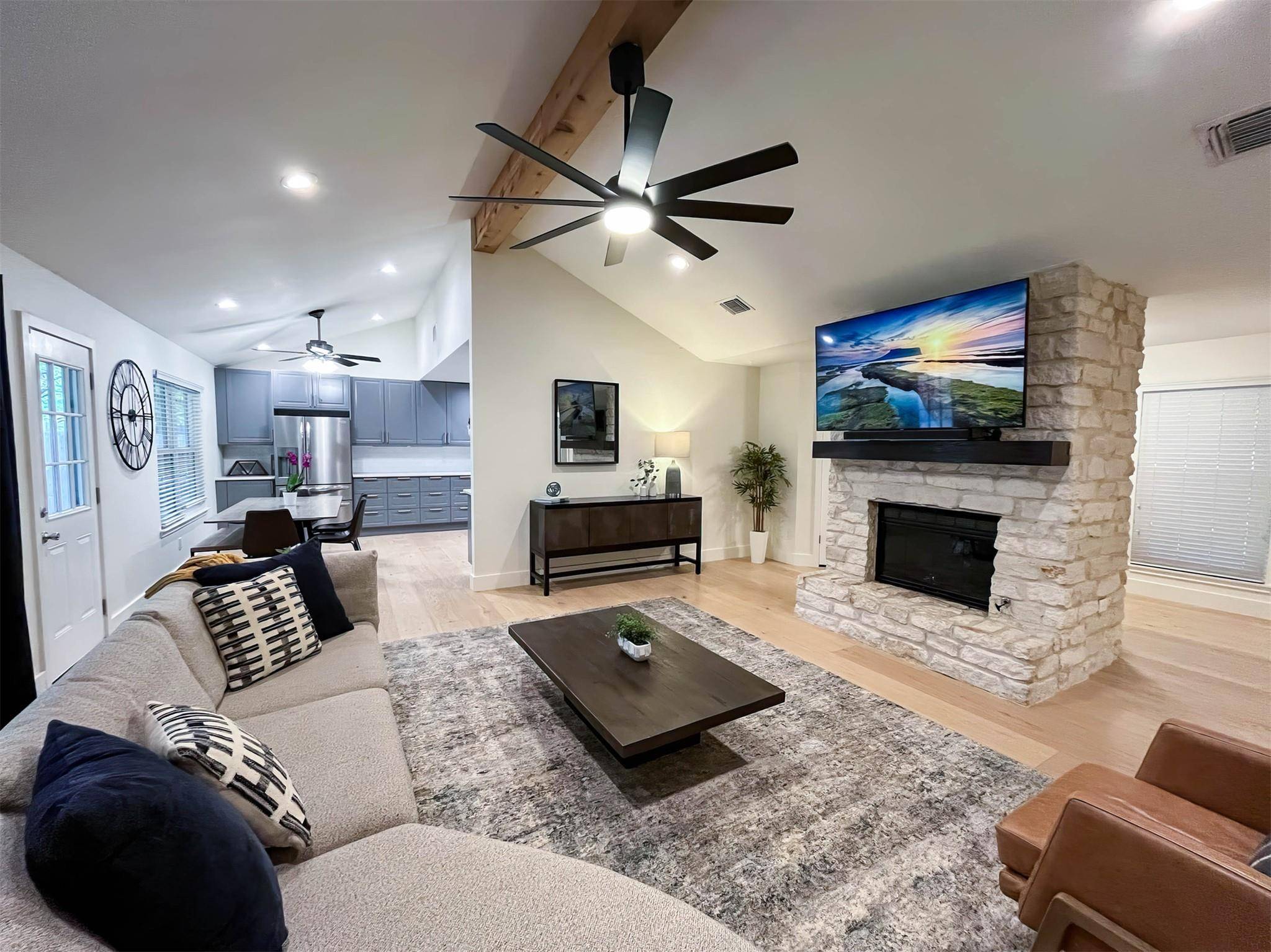 Austin, TX 78758,1701 Woodwind LN