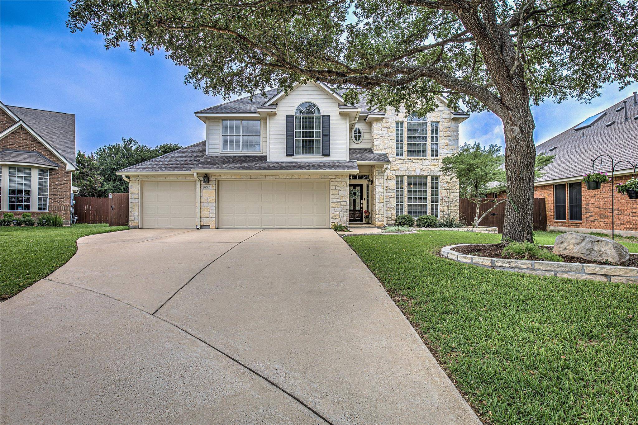 Round Rock, TX 78681,8002 Magic Mountain CV