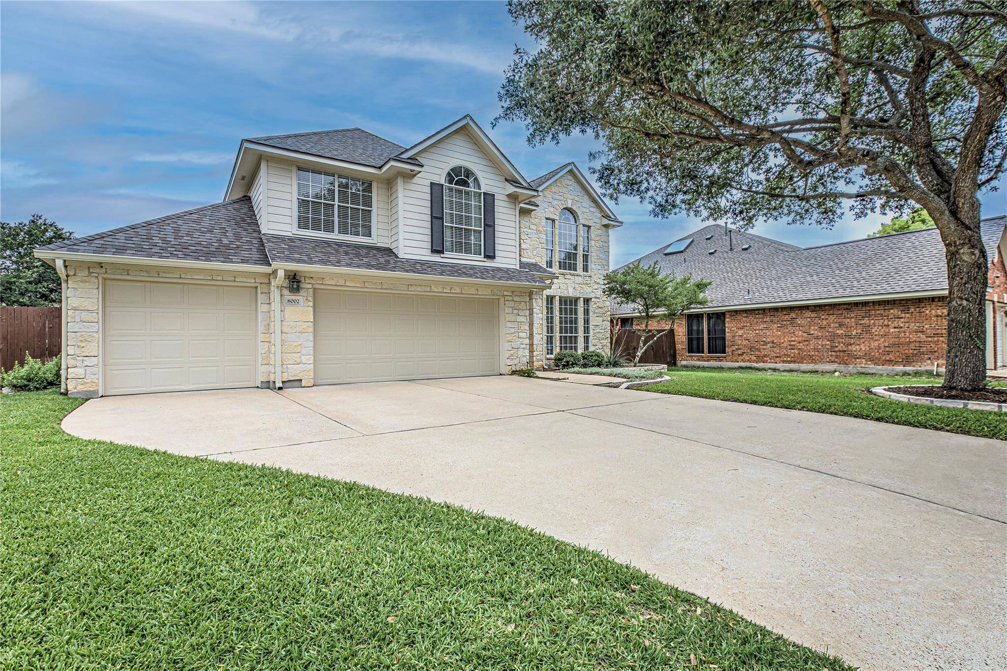 Round Rock, TX 78681,8002 Magic Mountain CV