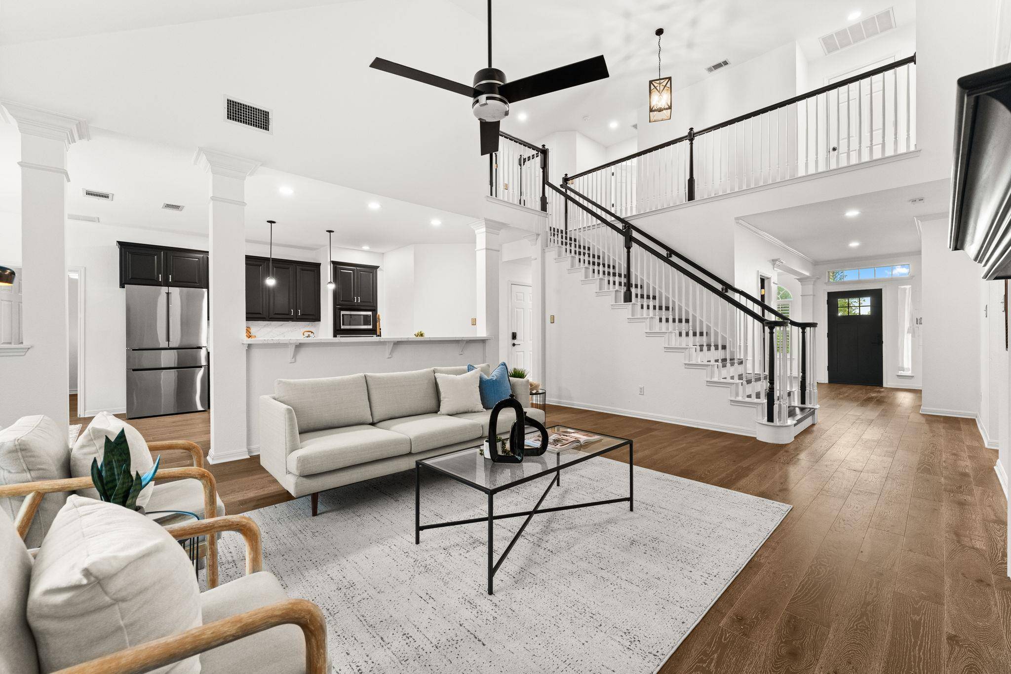 Austin, TX 78732,13300 Country Lake DR