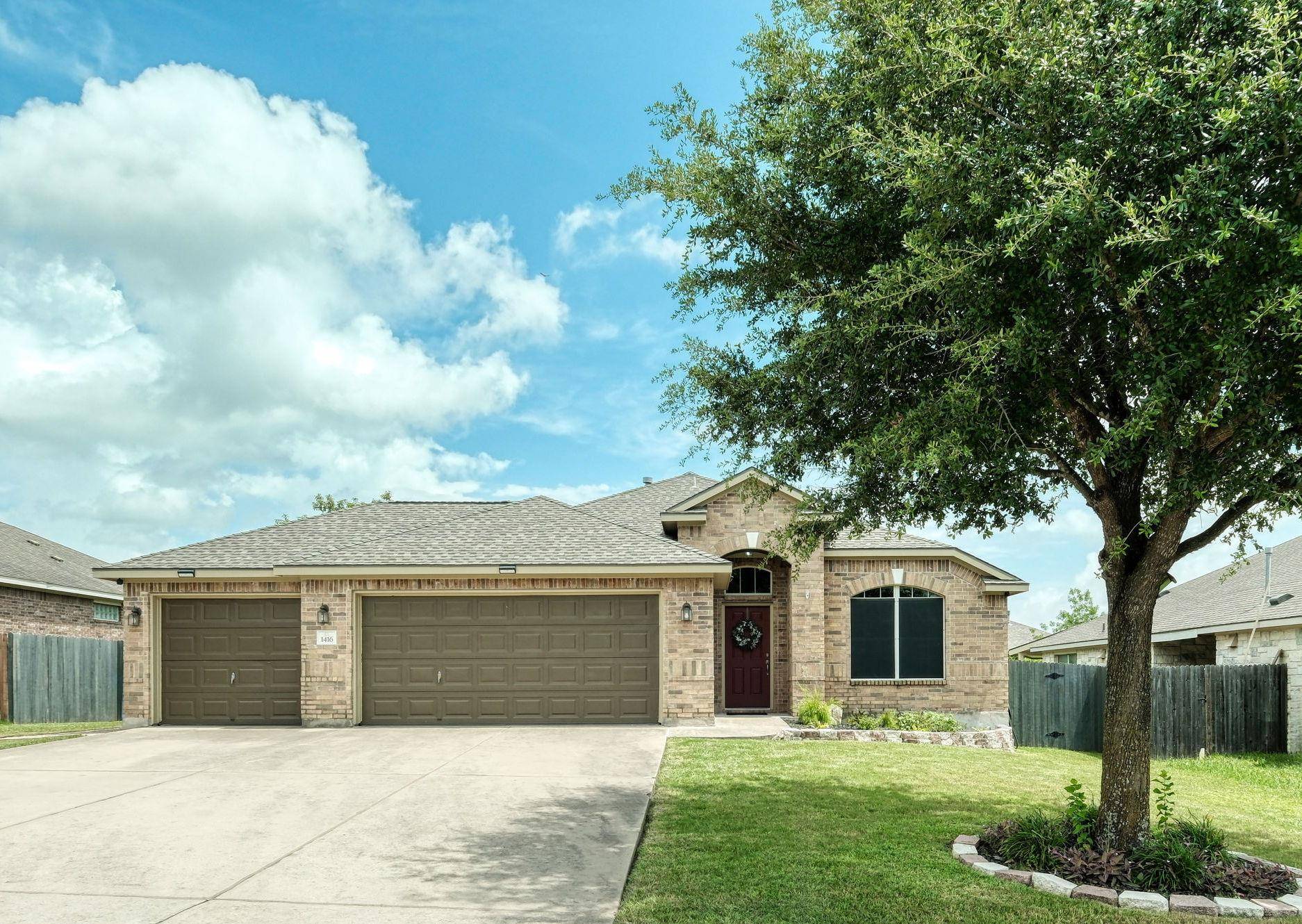 Pflugerville, TX 78660,1416 Muddy Waters DR