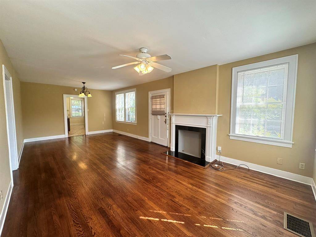 Austin, TX 78705,3210 Hemphill Park #B