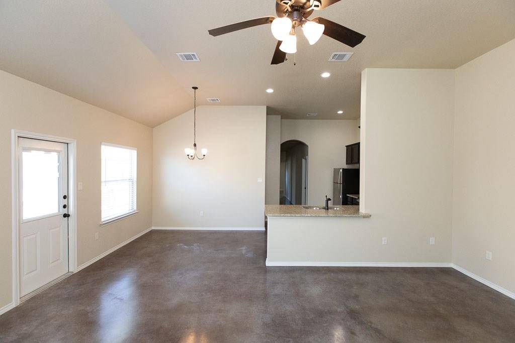 Buda, TX 78610,189 Joanne LOOP #A