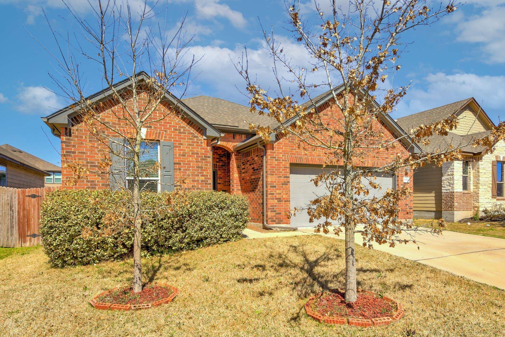 Manor, TX 78653,13712 James Buchanan ST