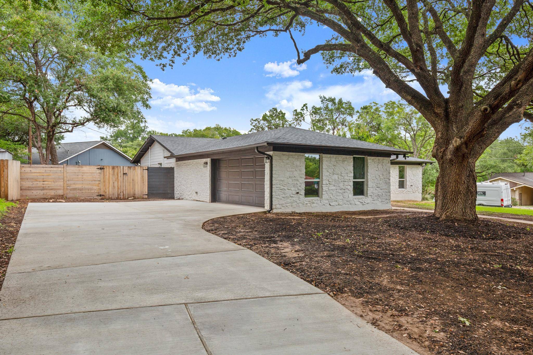 Austin, TX 78753,11615 February DR