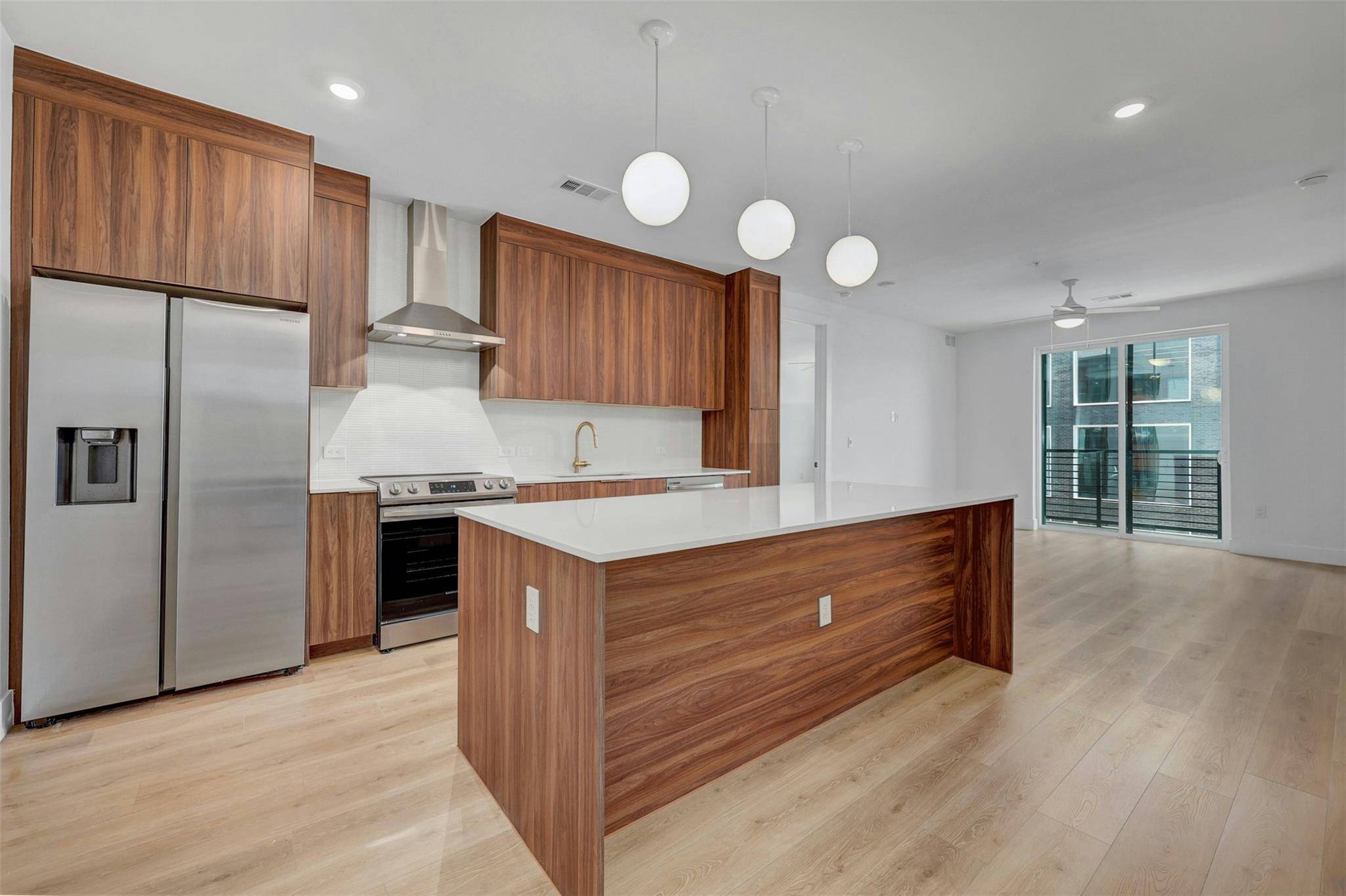 Austin, TX 78723,1701 Simond Ave #411