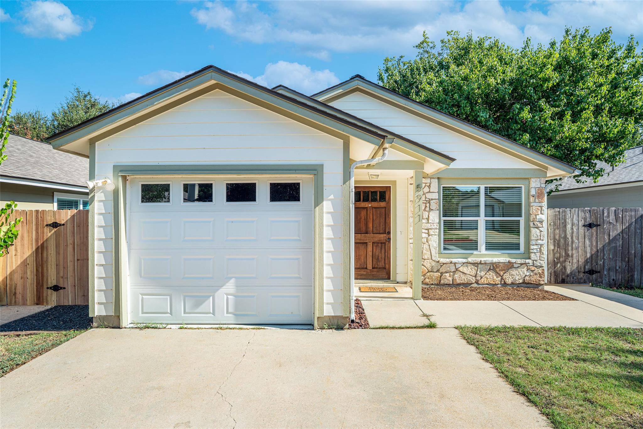 Austin, TX 78727,5911 Kevin Kelly PL