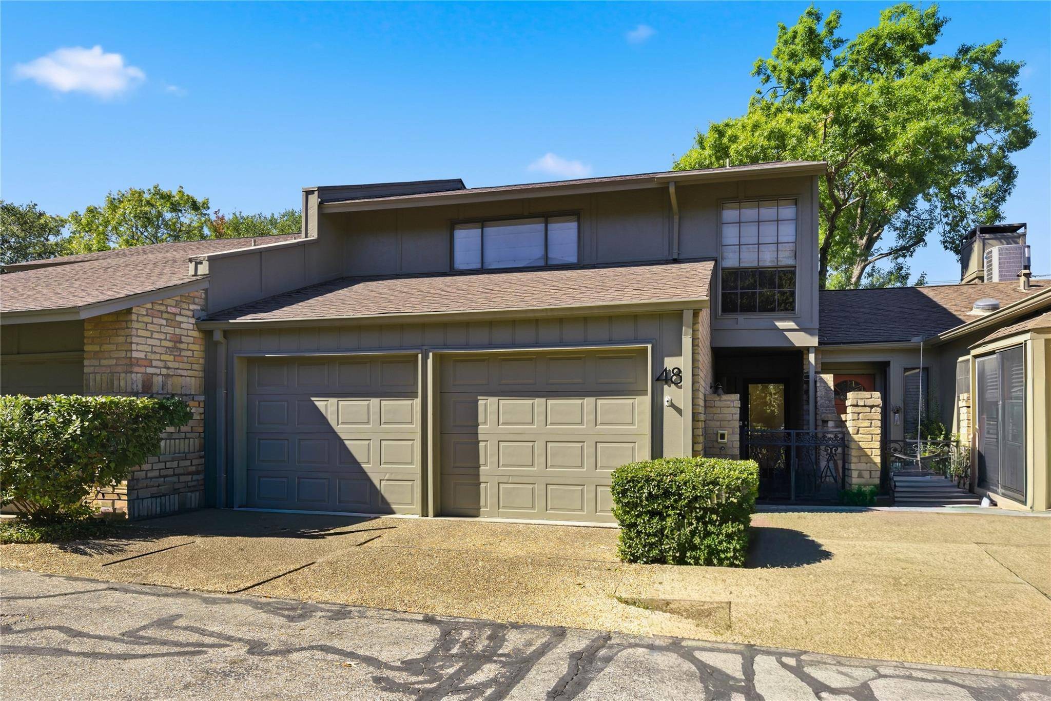 Austin, TX 78703,48 Woodstone SQ