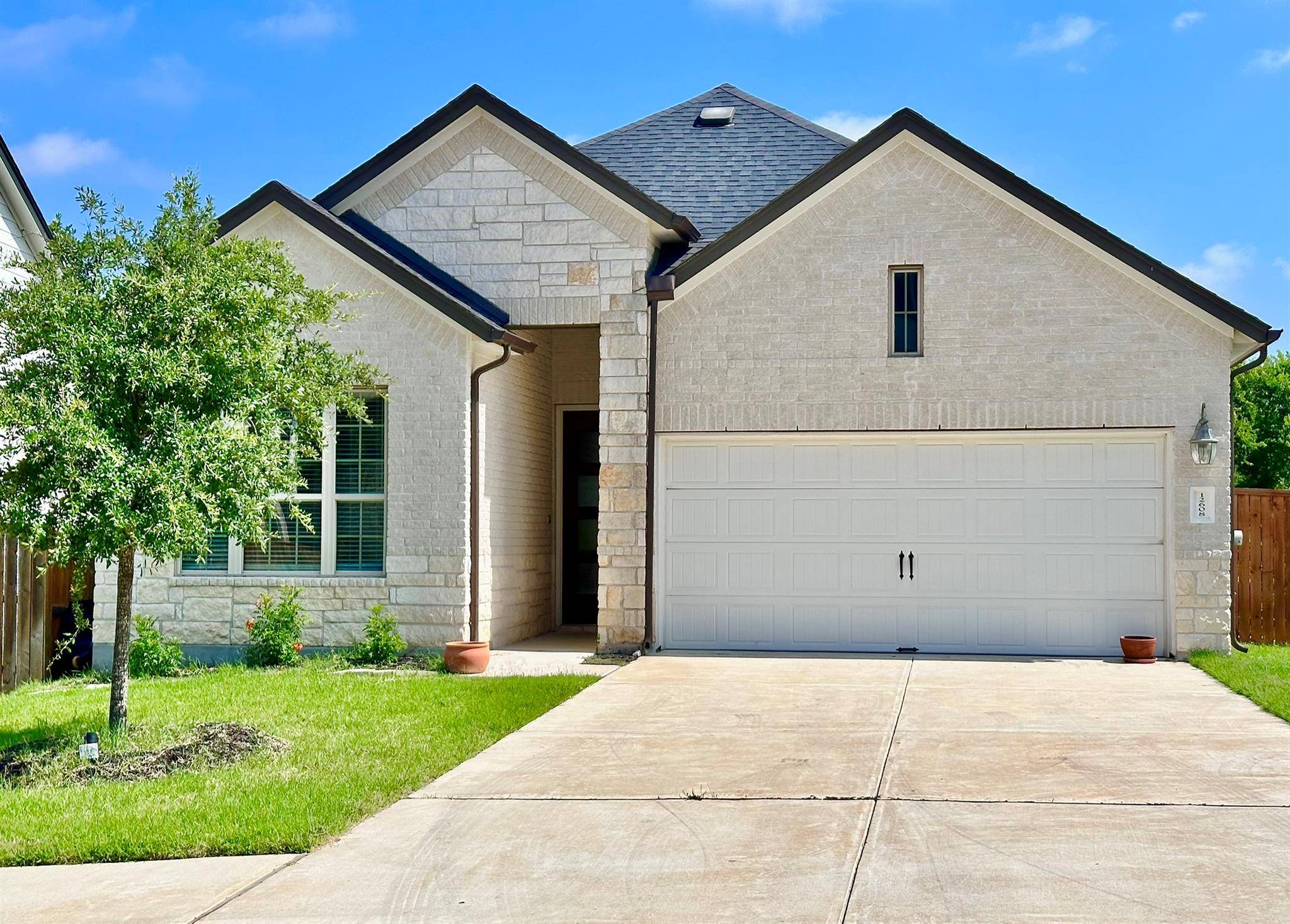 Austin, TX 78748,12608 Stanford DR