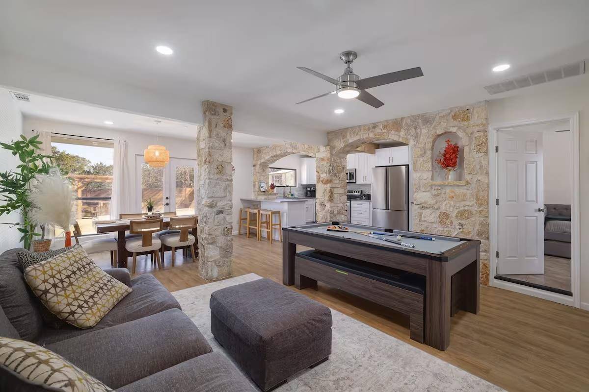 Lago Vista, TX 78645,17708 Cherry LN