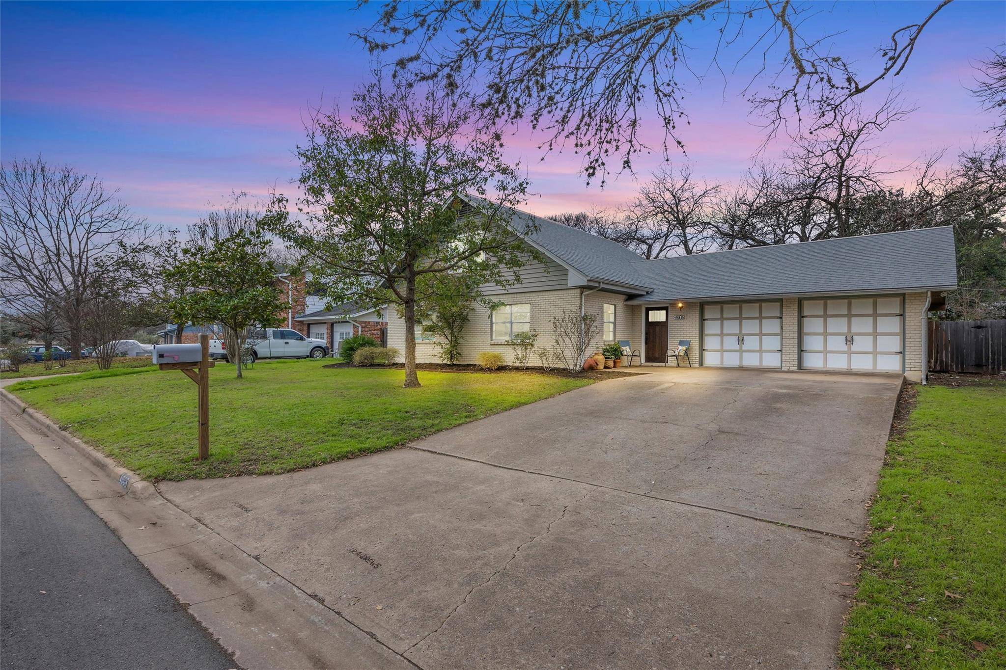 Austin, TX 78745,4608 Arapahoe TRL