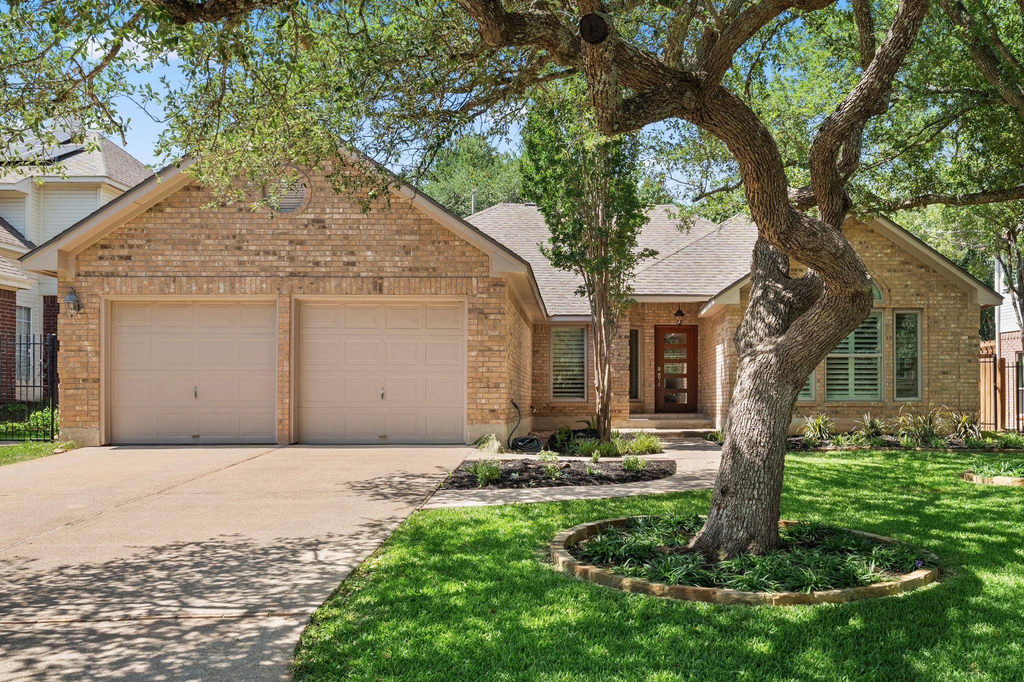 Austin, TX 78739,10808 Redmond RD