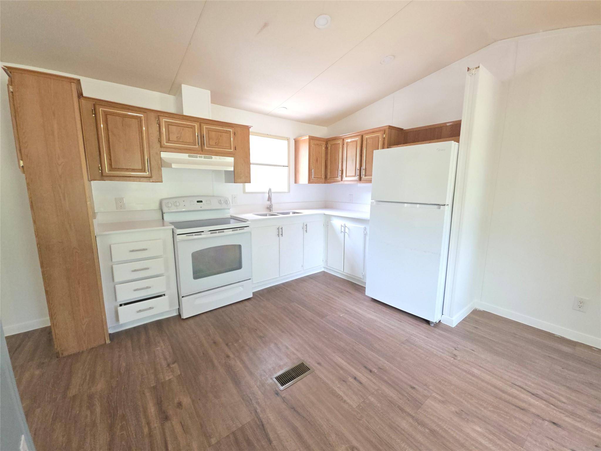 Cedar Creek, TX 78612,184 Oak Forest CT
