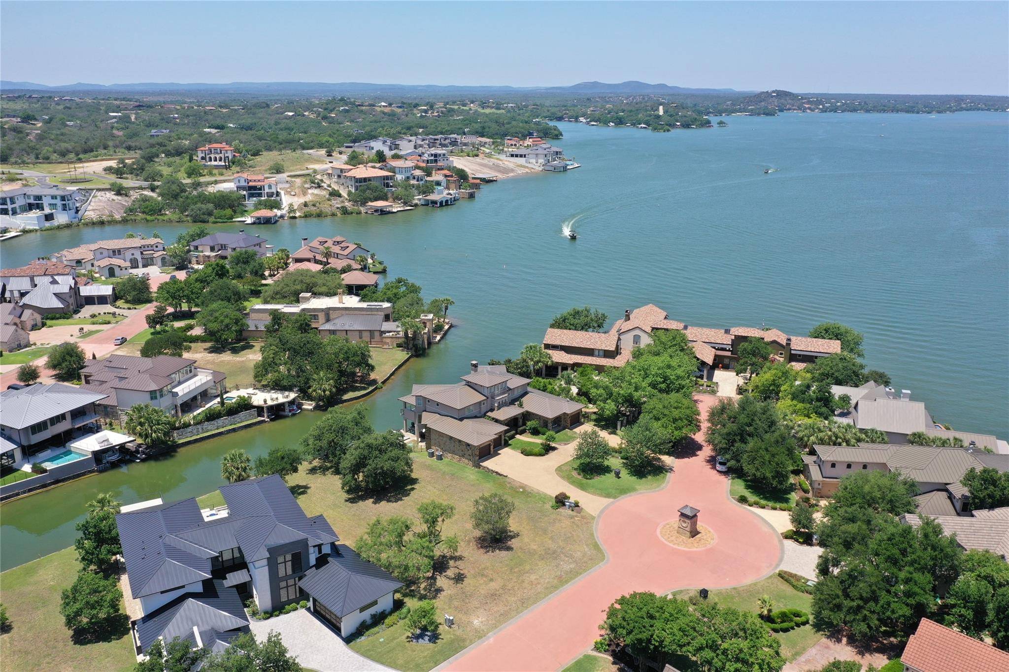 Horseshoe Bay, TX 78657,75A Applehead Island DR