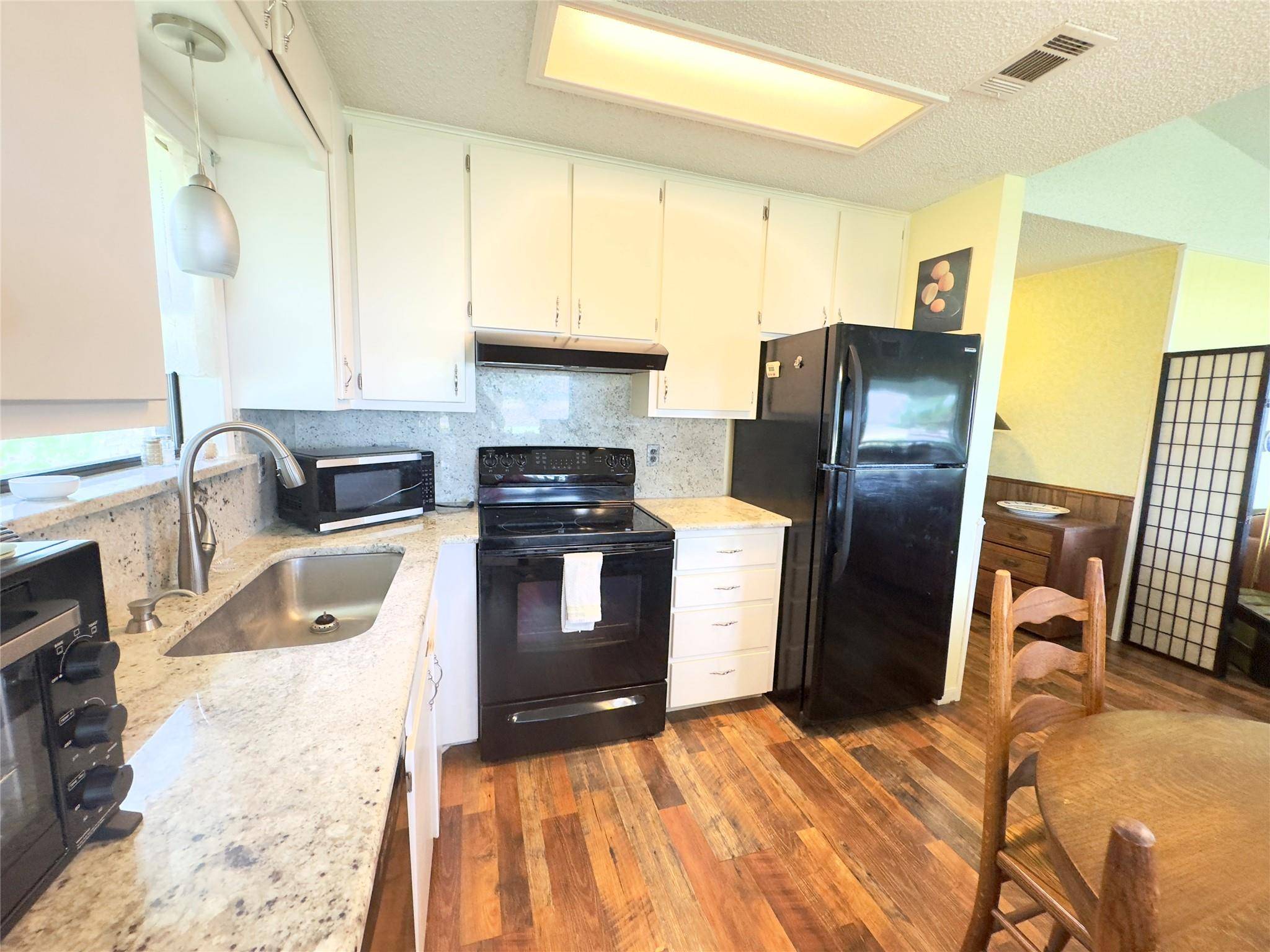 Tow, TX 78672,912 Cozy LN