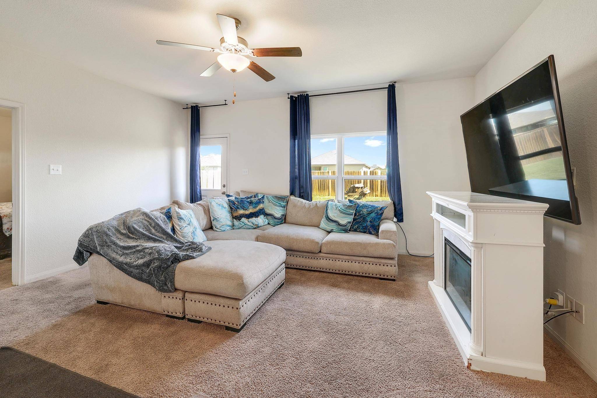 Jarrell, TX 76537,660 Yearwood LN