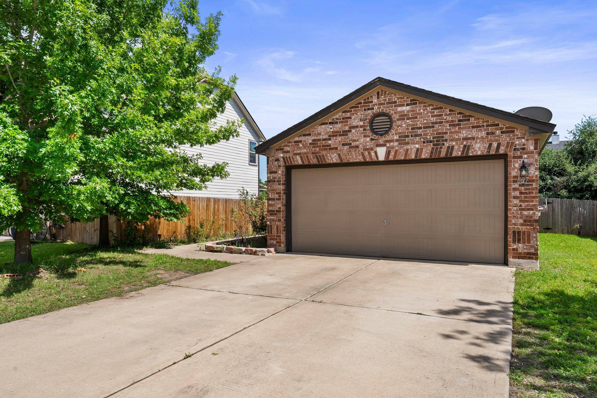 Taylor, TX 76574,607 Big Bend TRL