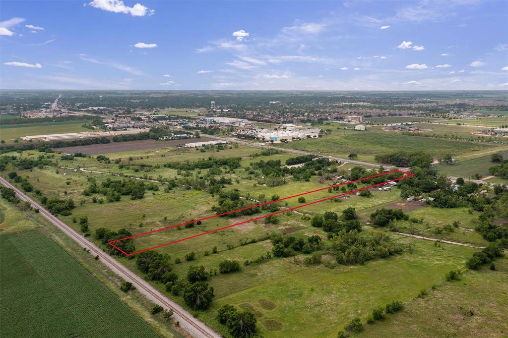 Taylor, TX 76574,4208 N Main ST