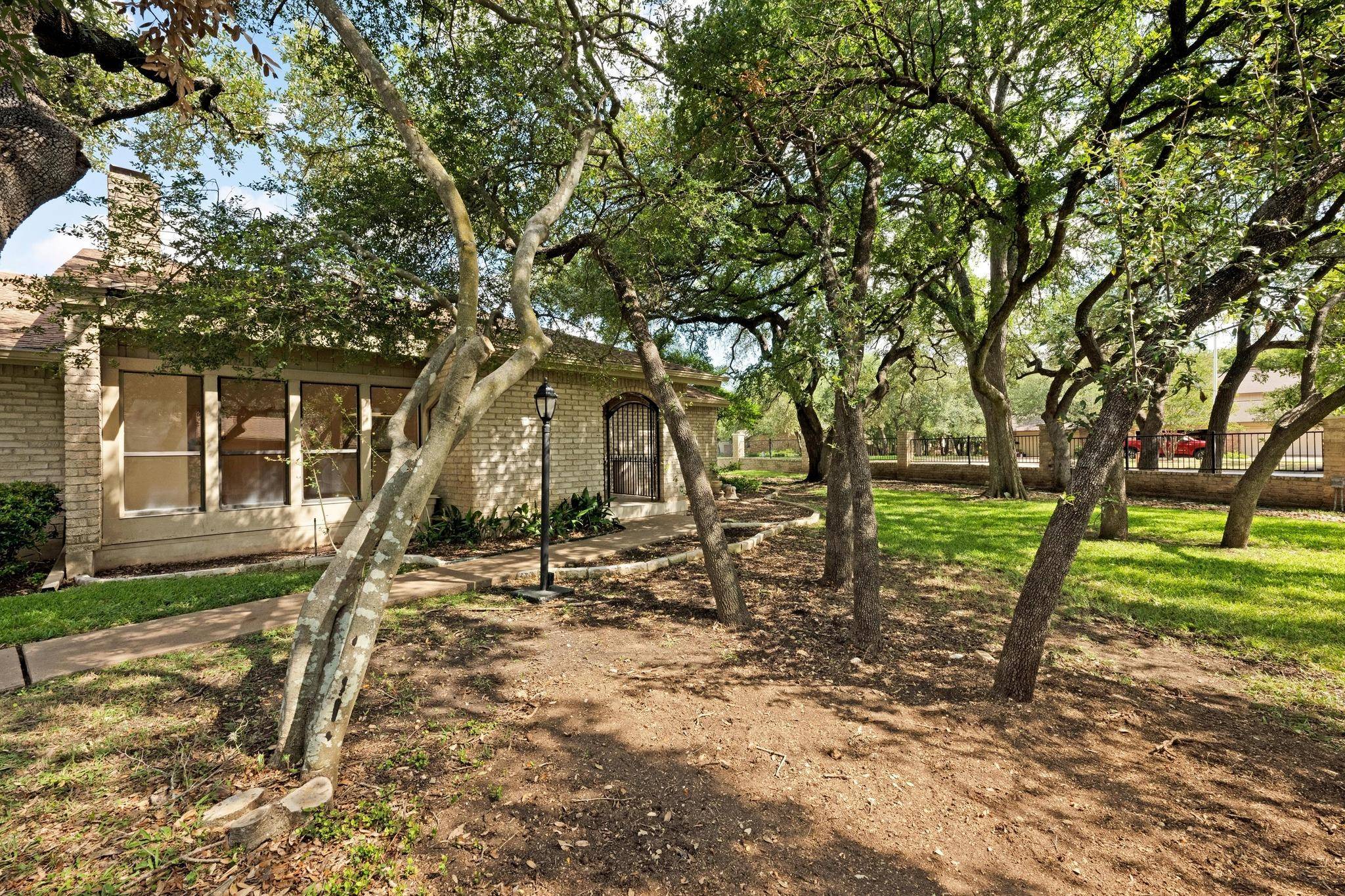 Austin, TX 78759,8117 East CT