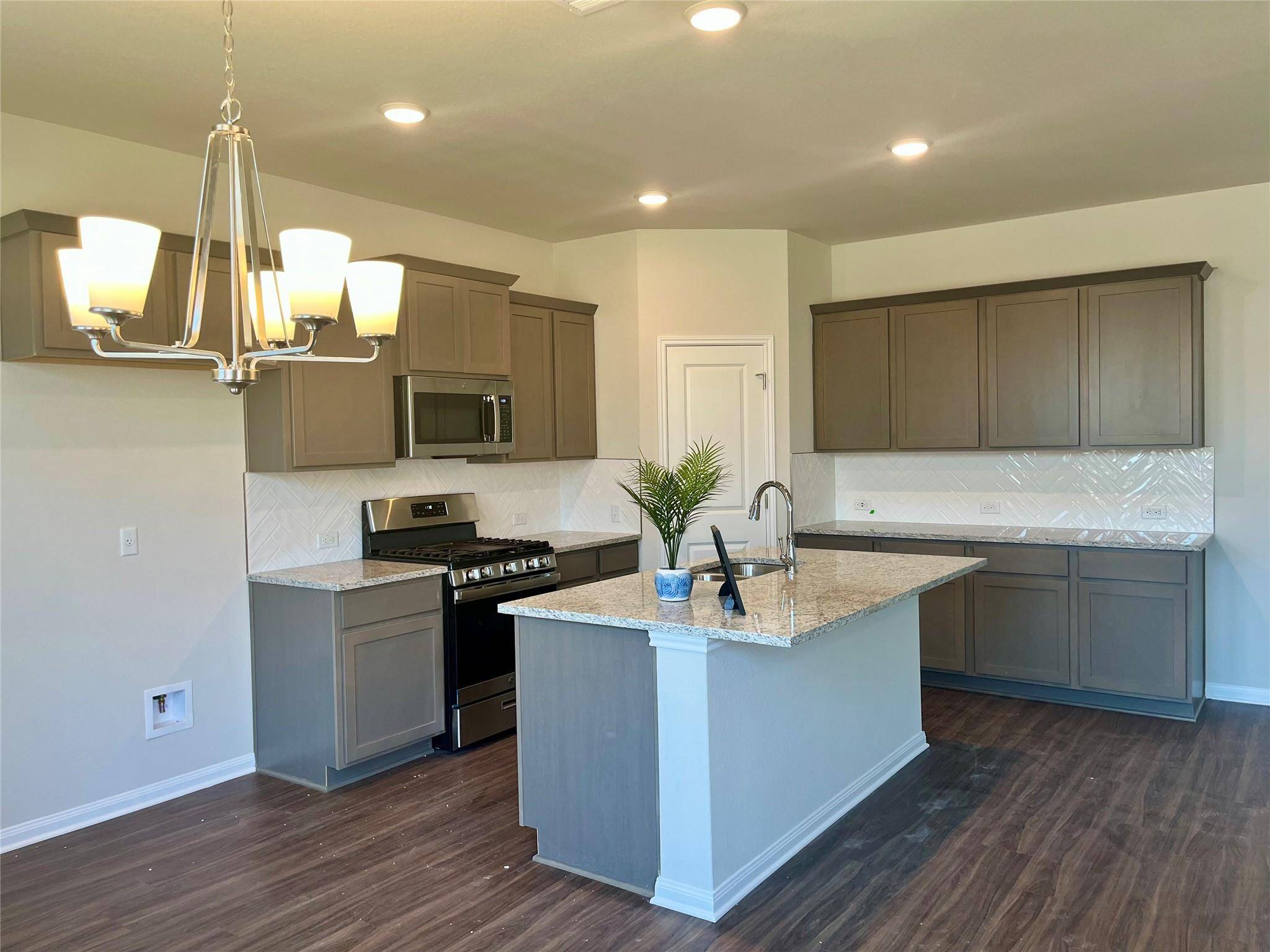 Kyle, TX 78640,254 Brave ST