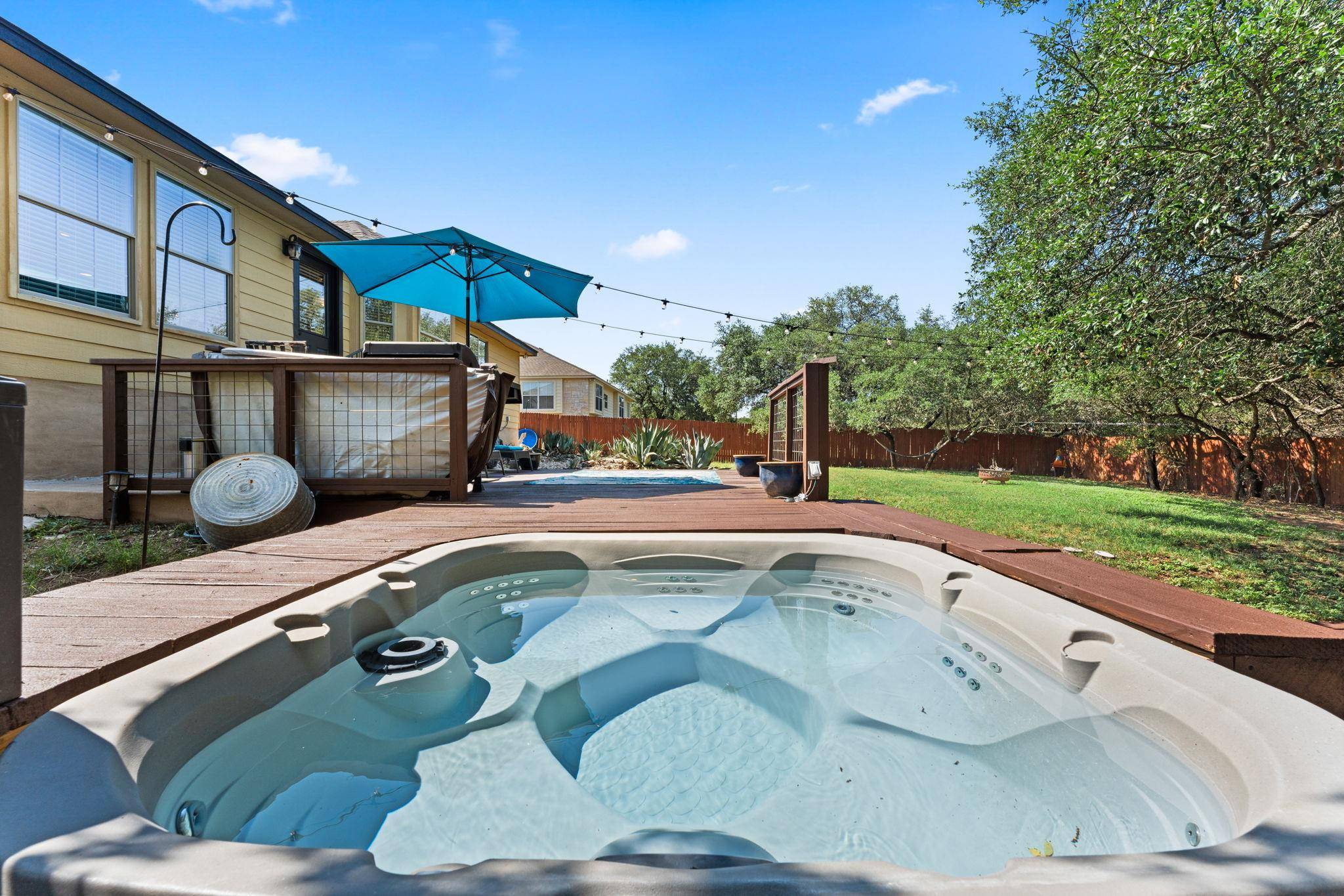 Spicewood, TX 78669,202 Dunkeld DR