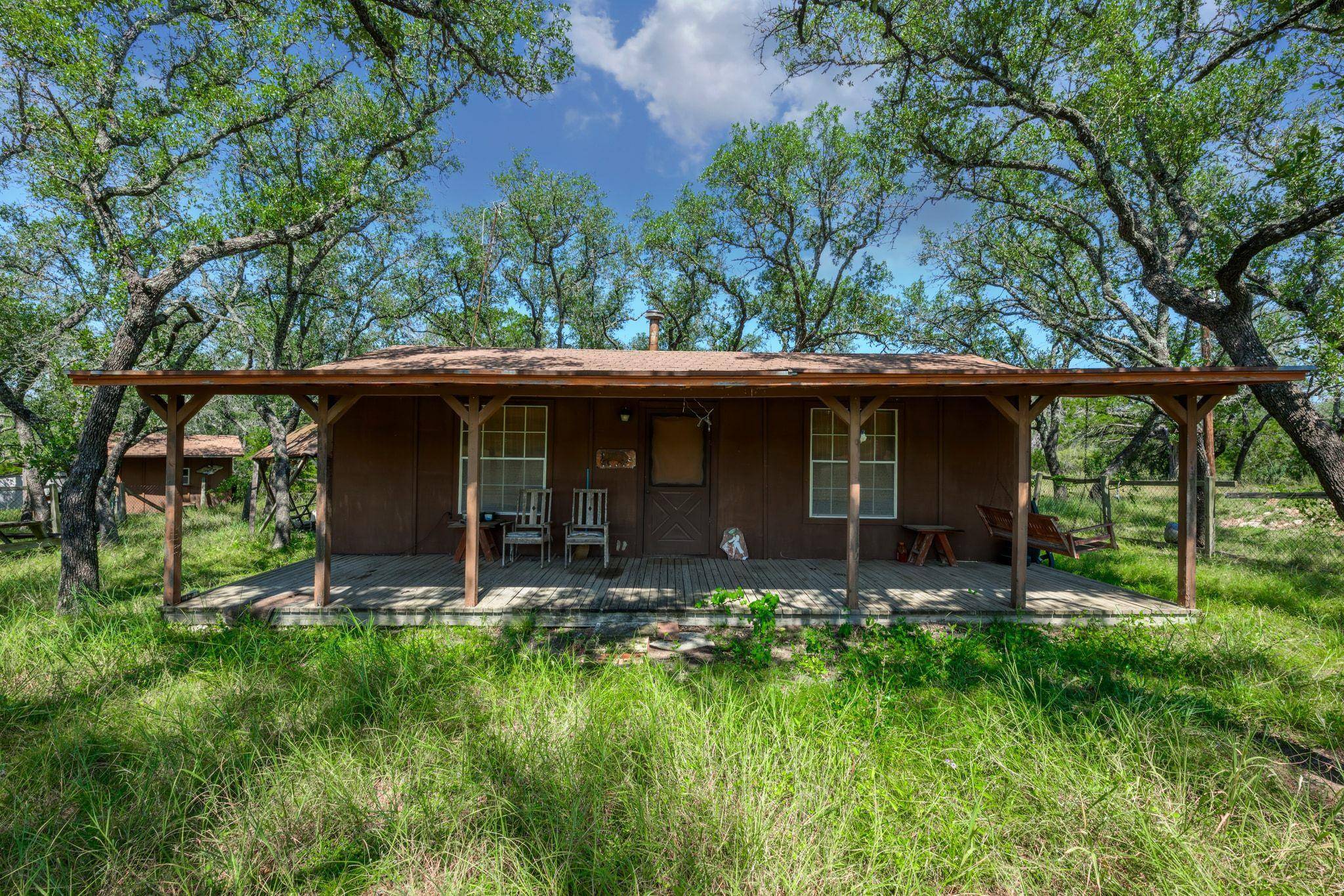 Spicewood, TX 78669,807 County Road 420