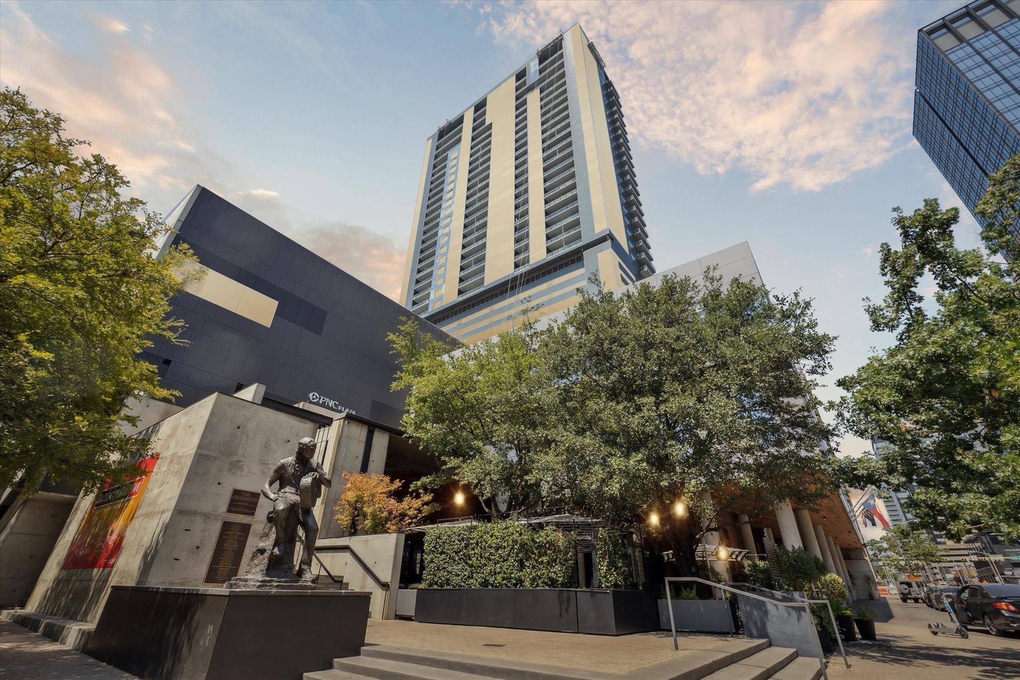 Austin, TX 78701,210 Lavaca ST #1802
