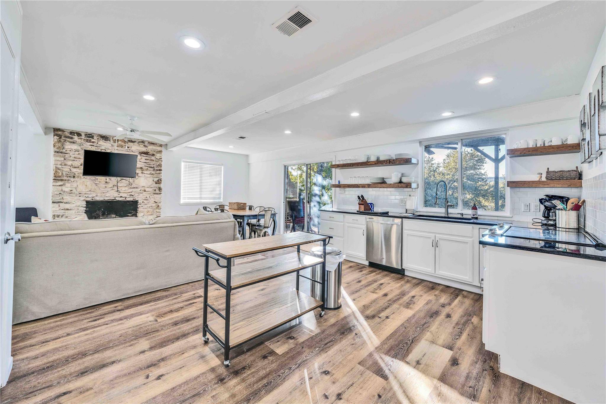 Leander, TX 78641,10902 Beach RD